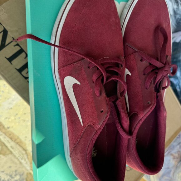 Men’s Nike SB Portmore CNVS Premium Burgundy Size 12 - Picture 3 of 8
